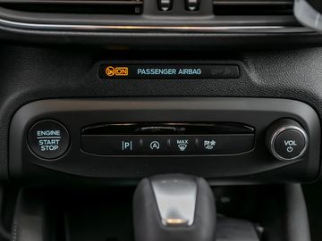 Ford Focus Active 1.0 X Parkautomatik Navi B&O LED