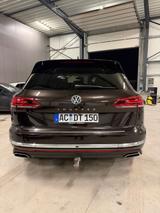 Volkswagen Touareg 3.0 V6 TDI 210kW 4MOTION Tiptronic - - Volkswagen Touareg: 2.0