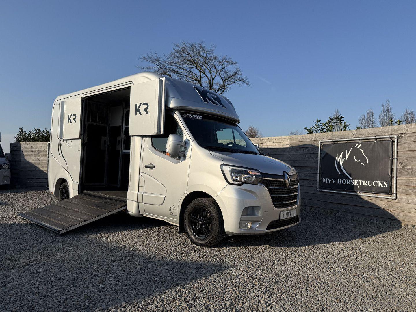 Renault Master PAARDENWAGEN | HORSETRUCK | KRISMAR | STA