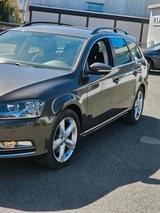 Volkswagen vw passat b7 2012 - Volkswagen Passat aus 2012 mit Diesel-Antrieb