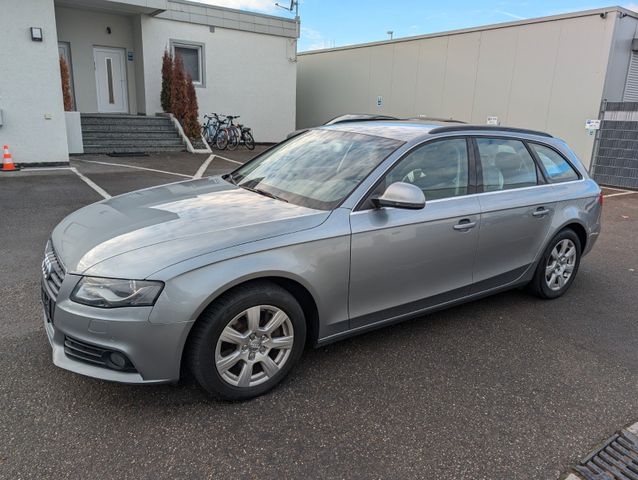 Audi A4 2.0 TFSI 155kW S tr. quat. Attract. Av.