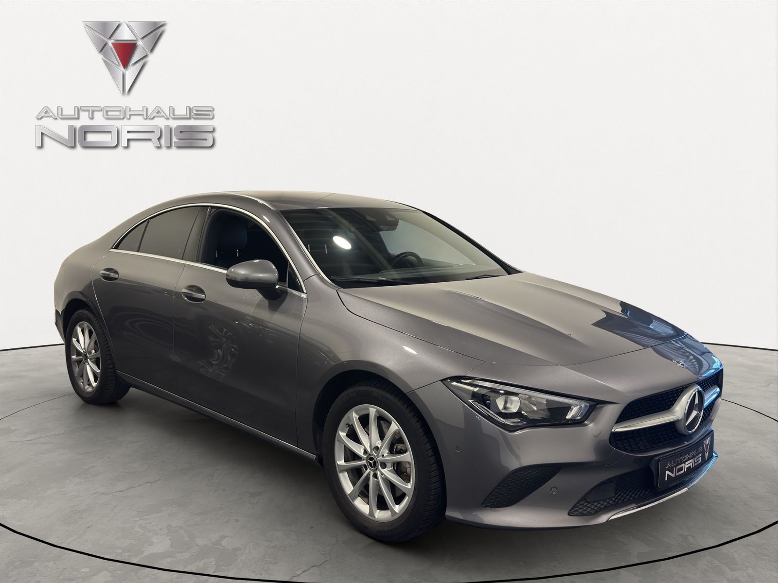 MERCEDES-BENZ CLA 220d coupe*LED HIGH PERFORMANCE NAVI*AMBIENT