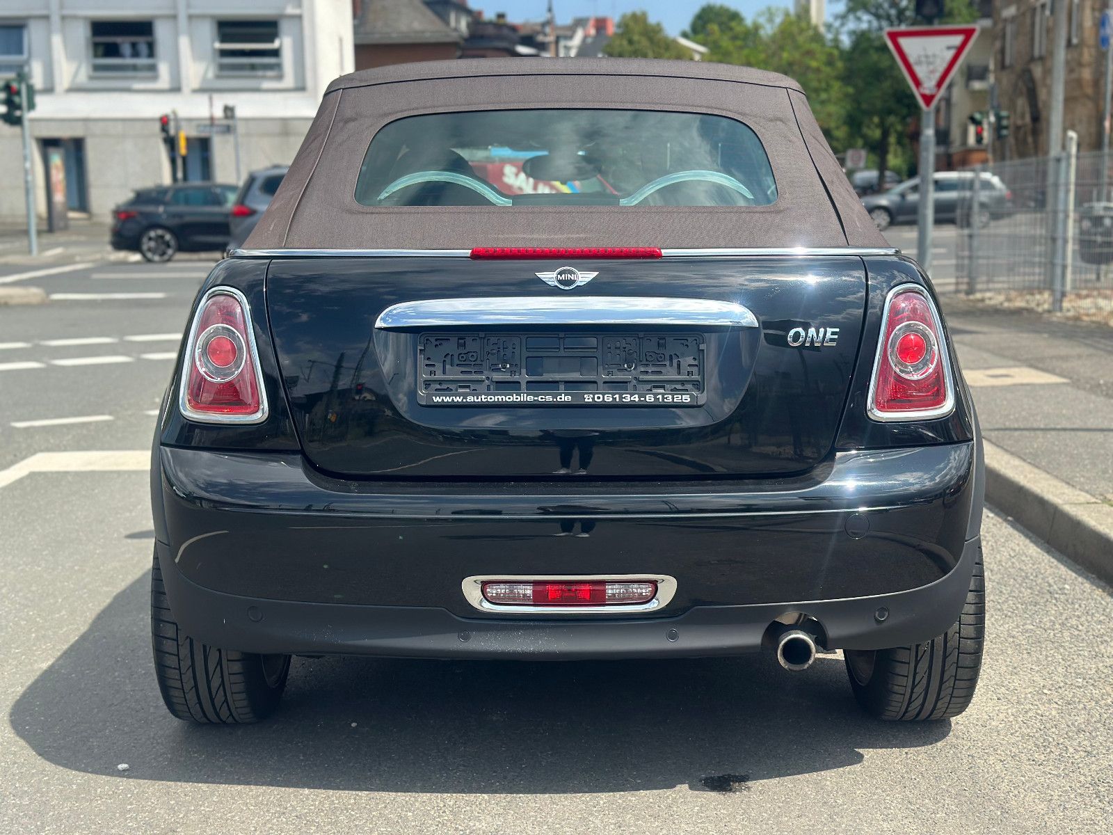 Fahrzeugabbildung MINI ONE CABRIO HIGHGATE*SONDERMODELL*