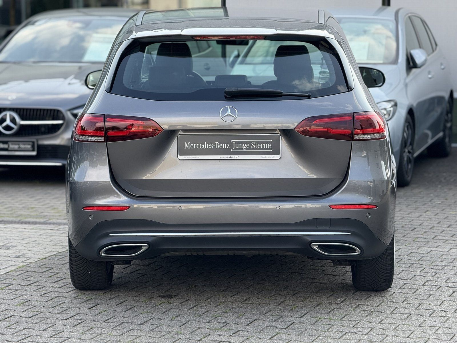 Fahrzeugabbildung Mercedes-Benz B 200 Progressive*LED*KAMERA*CARPLAY*SPURHALTE*