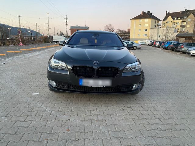 BMW Bmw 520d soft-close head up TOP Zustand