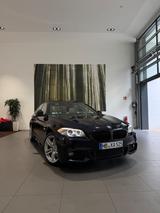 BMW 525d Lim. M-Paket, Head-Up, Glasdach, Soft-Close - BMW 525 in Bremen