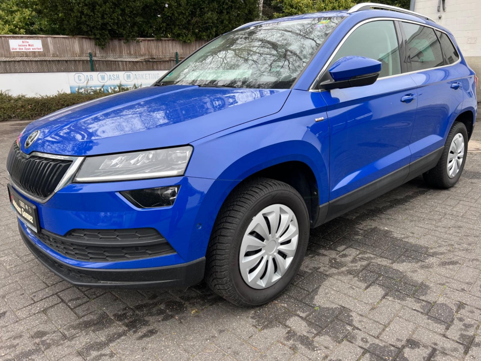 Skoda Karoq Drive 125 SHZ Sehr gepflegt LED