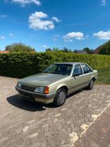 Opel Rekord 2,2i,Automatik,AhK,TÜV 27 - Opel Rekord: 2.2