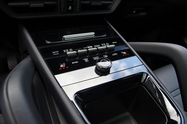 Porsche Cayenne Coupe Black Edition*4+1,AVAILABLE TODAY*