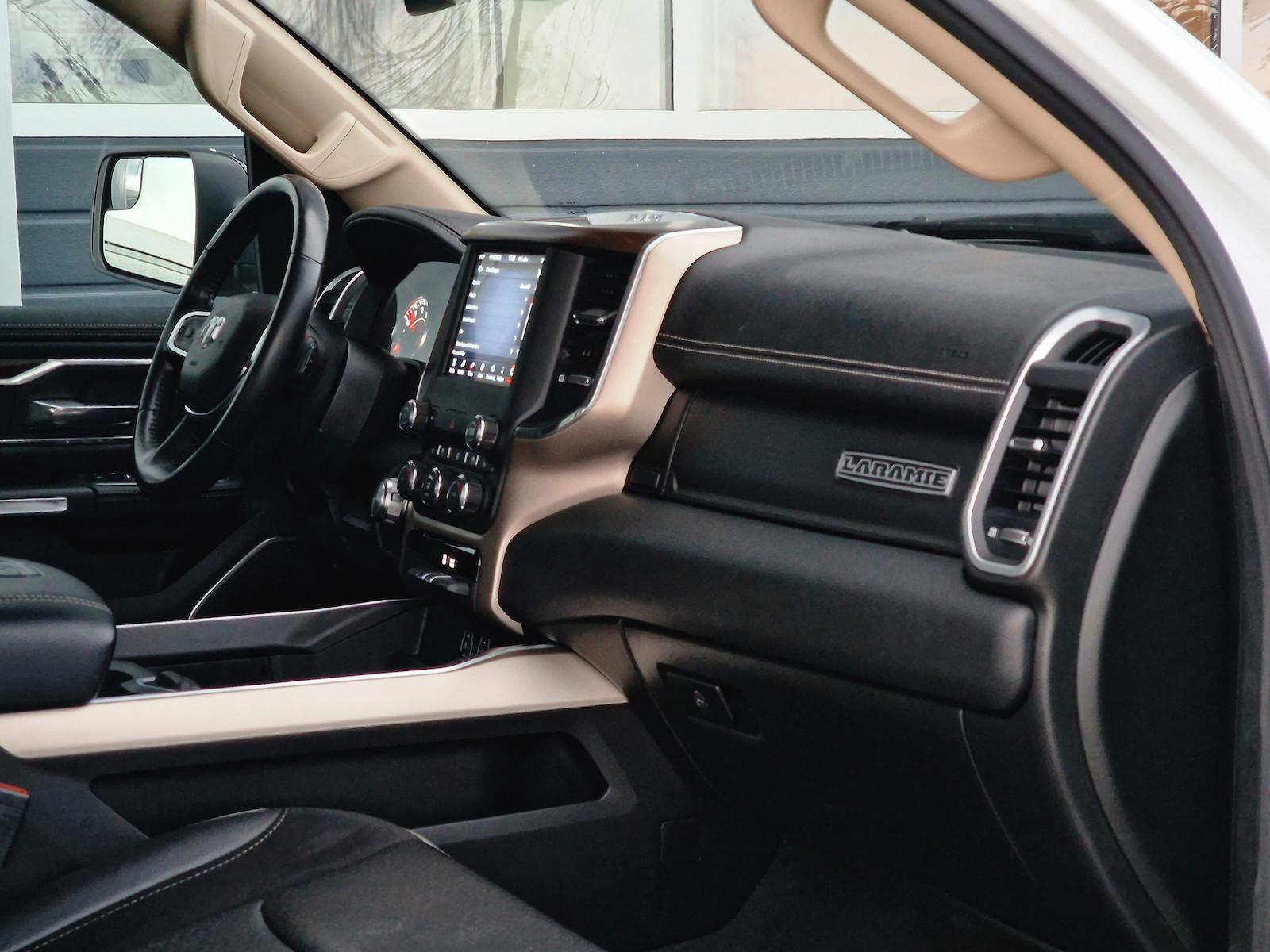 Car Image 30