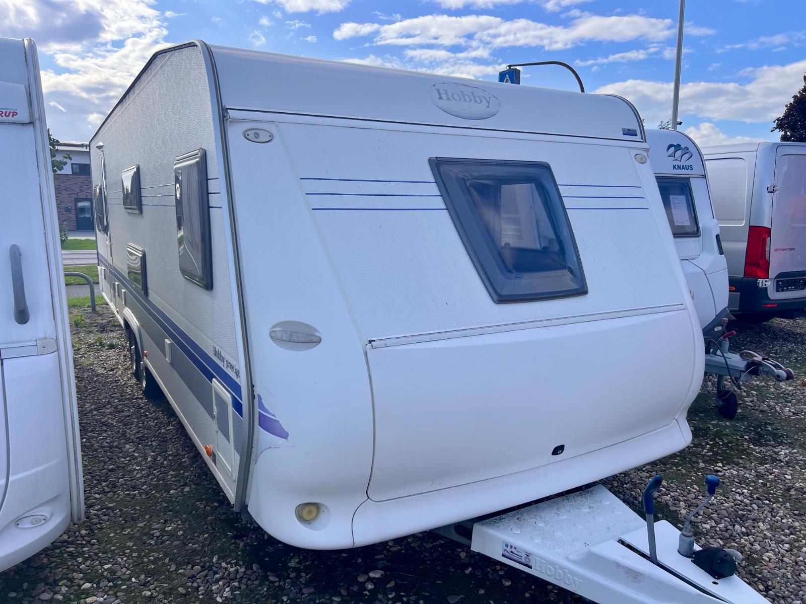 Hobby 720 UKFe Etagenbett Klima Mover Vorzelt