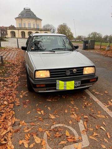 Volkswagen Jetta CL MK 2 Oldtimer Silber 5 Gang Schal...