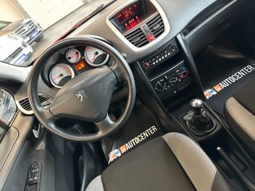 Peugeot 207 Urban Move *2. Hand*Klima*Radio*CD*Isofix*