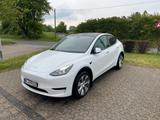 Tesla Model Y RWD | Weiß/Schwarz | Autopilot | L - Tesla Model Y in Düsseldorf