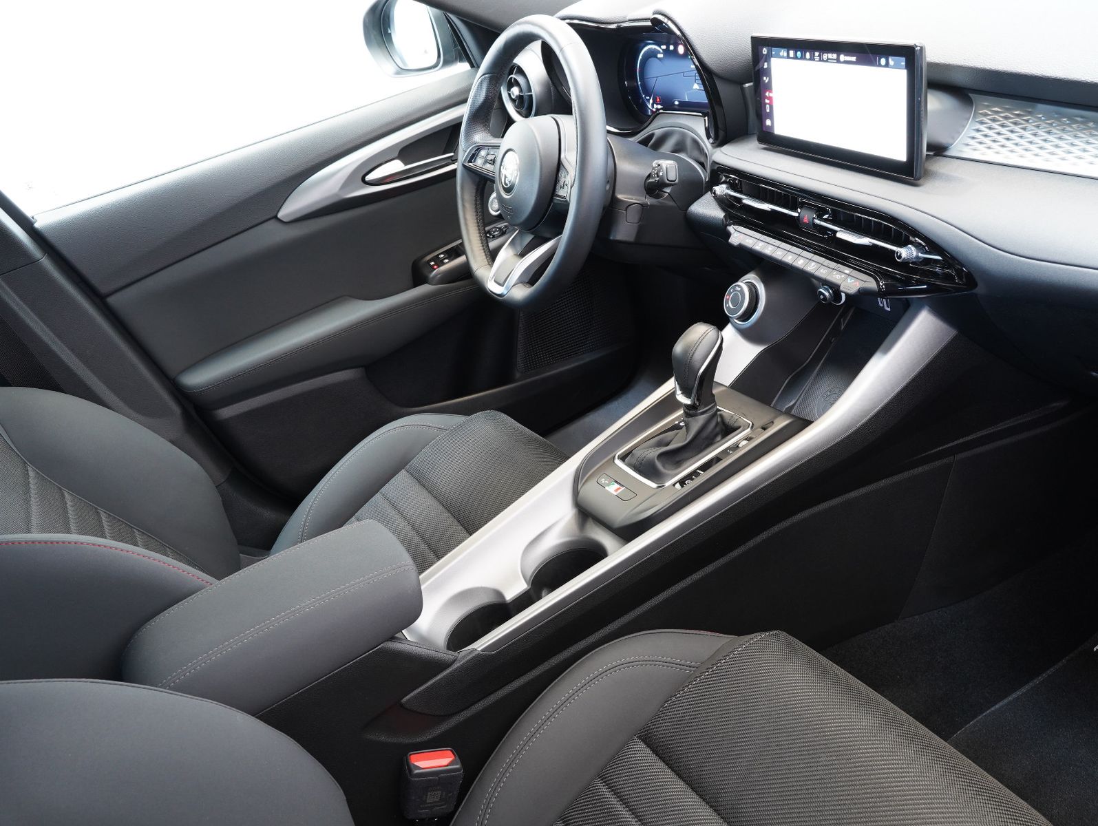 Fahrzeugabbildung Alfa Romeo Tonale 1.5 Mild Hybrid Sprint