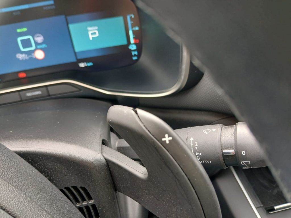 Fahrzeugabbildung Citroën C5 Aircross Hybrid 225 Automatik SHINE PACK*Lede