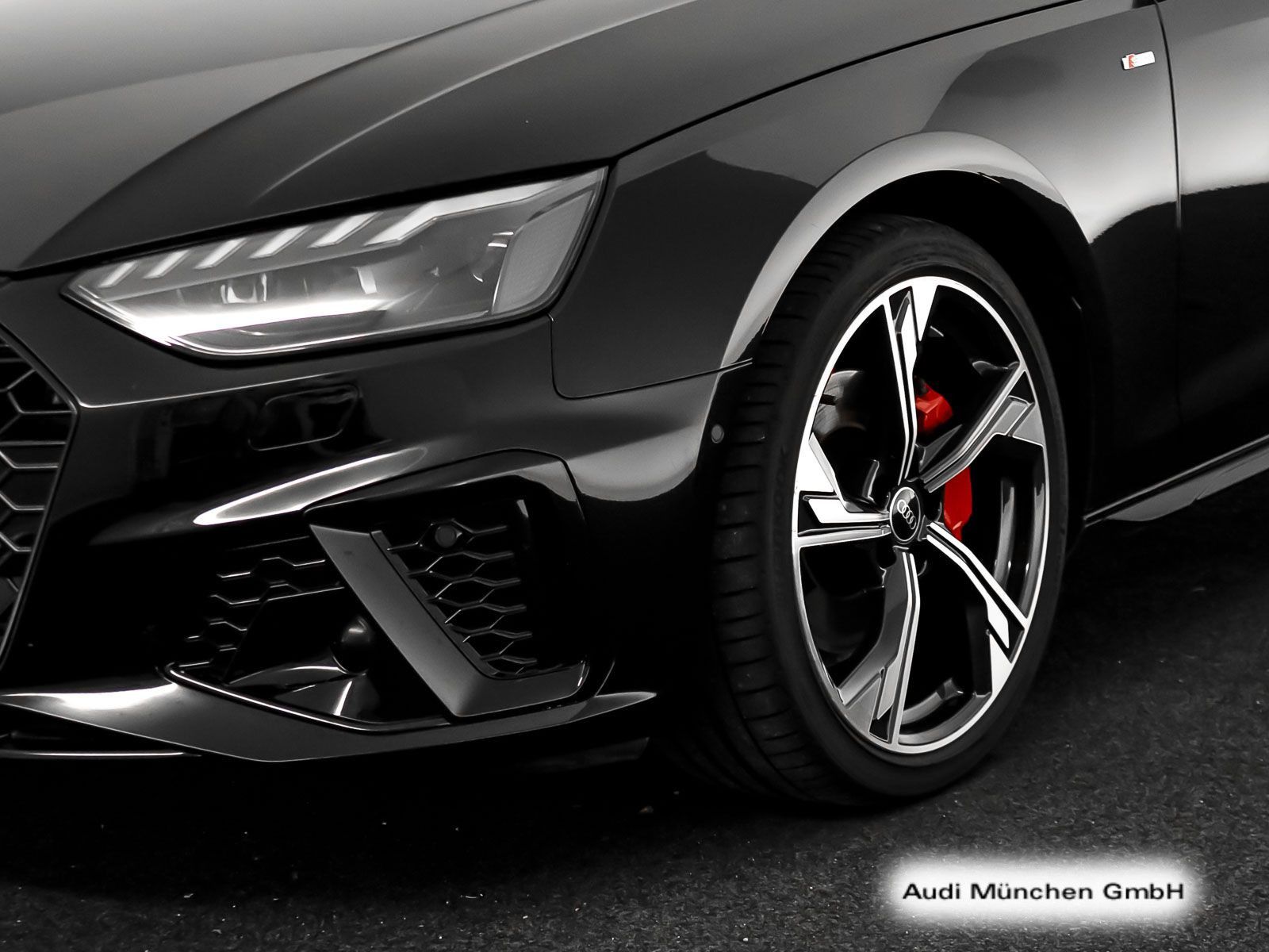 Audi A4 - Bild 9