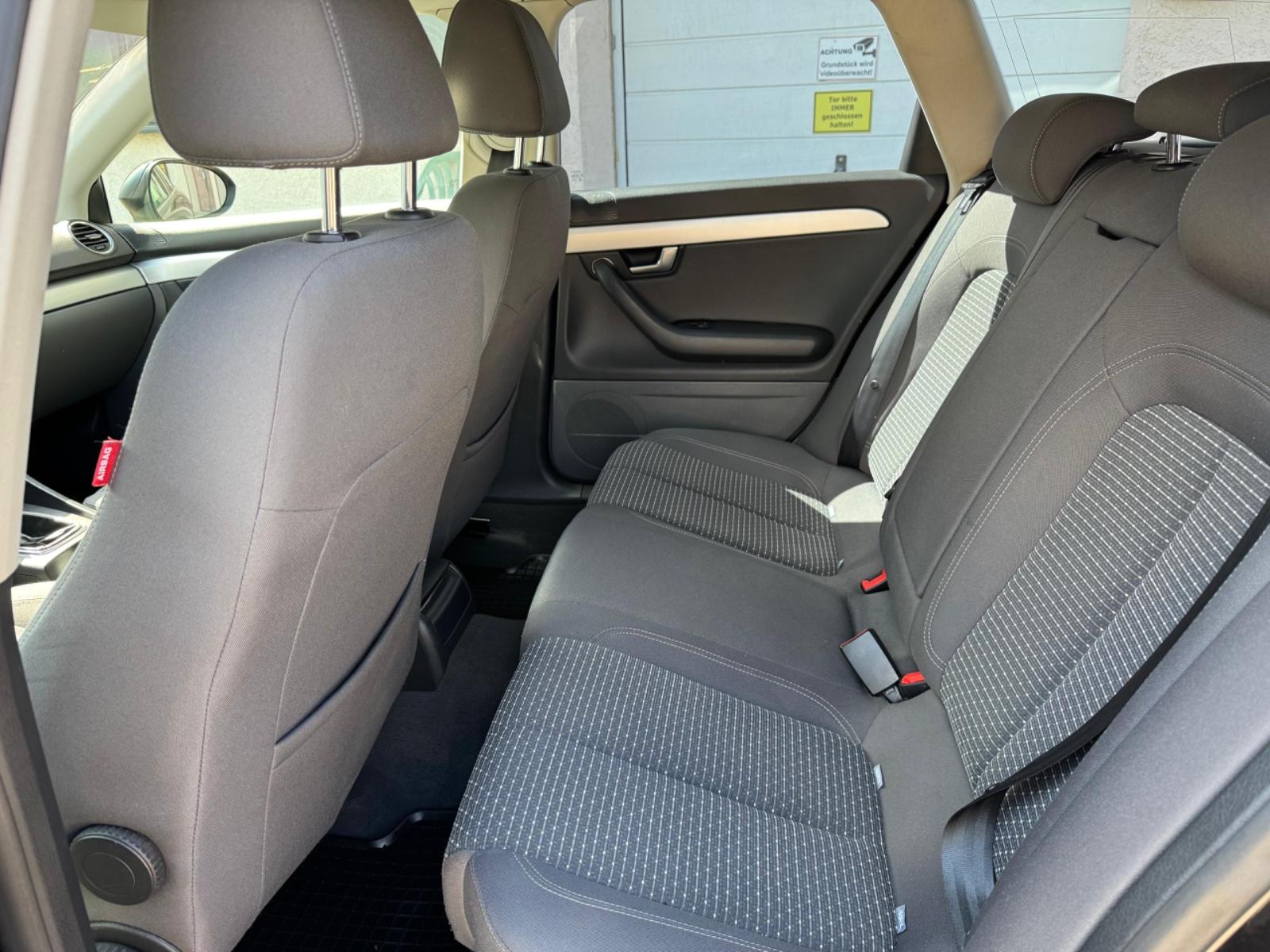Seat Exeo 2010 — photo 13