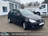 Volkswagen Polo 1.2 Tour - Volkswagen Polo Tour mit Benzin-Antrieb
