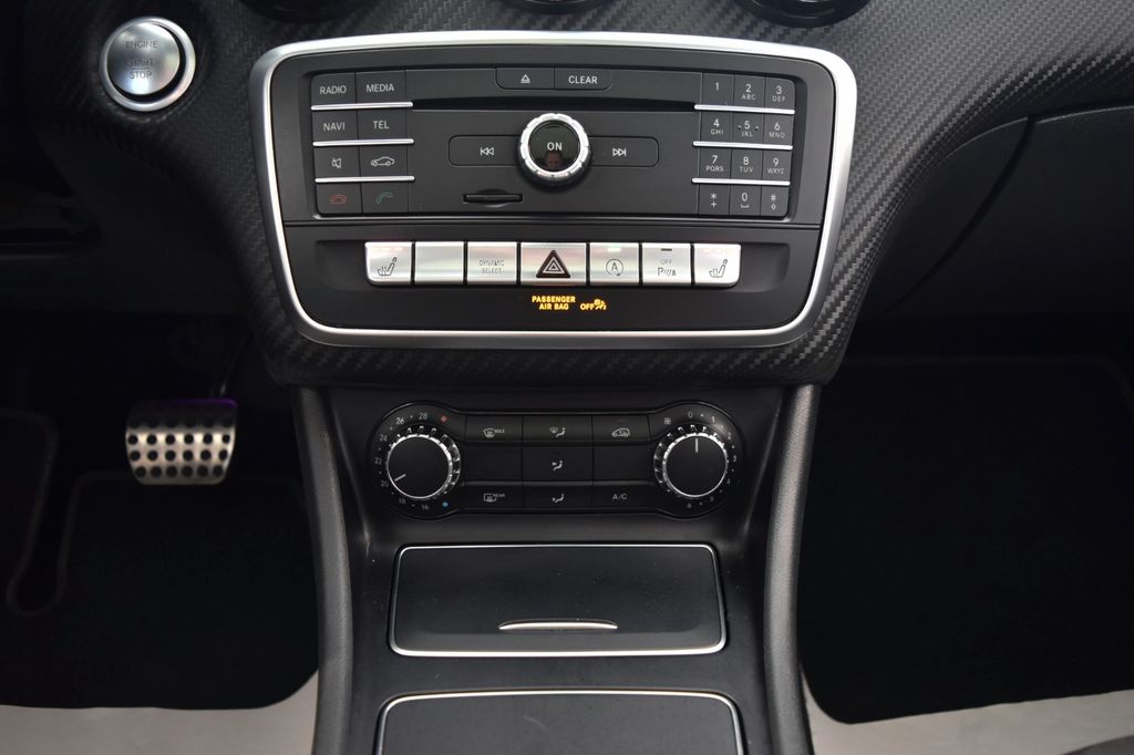 MERCEDES-BENZ A 250 Sport~AMG~Automatik~Navi~Business~LED MERCEDES-BENZ A 250 Sport~AMG~Automatik~Navi~Business~LED