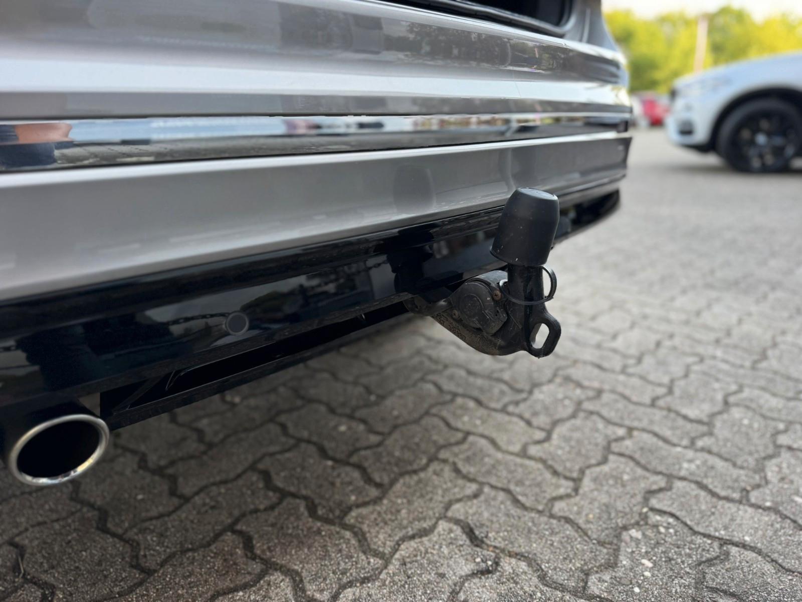 Volkswagen Tiguan R-Line 4Motion/1.HAND/LED/PANO/SCHECKHFT