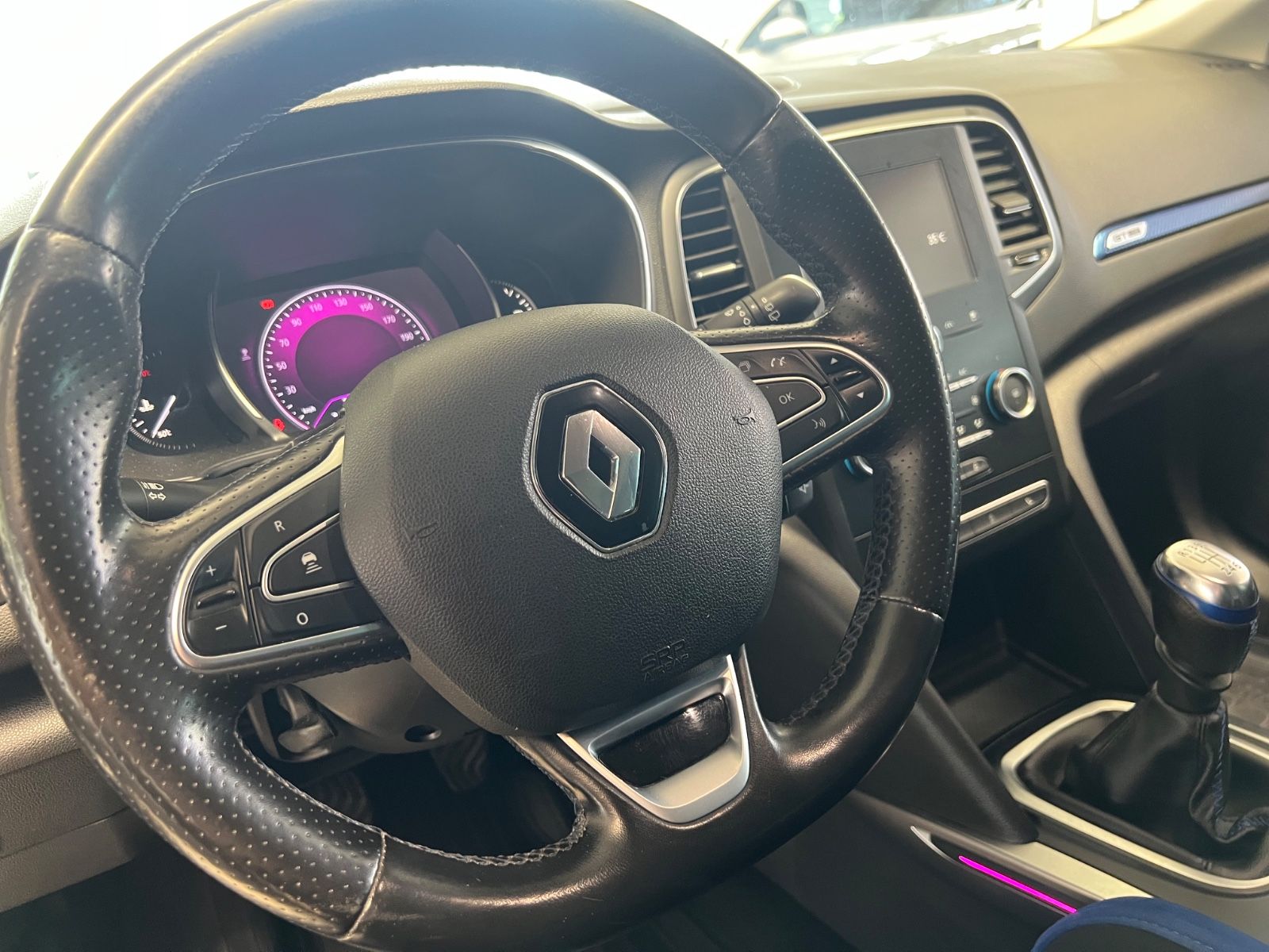Fahrzeugabbildung Renault Megane IV Grandtour GT-Line *SCHALENSITZE*