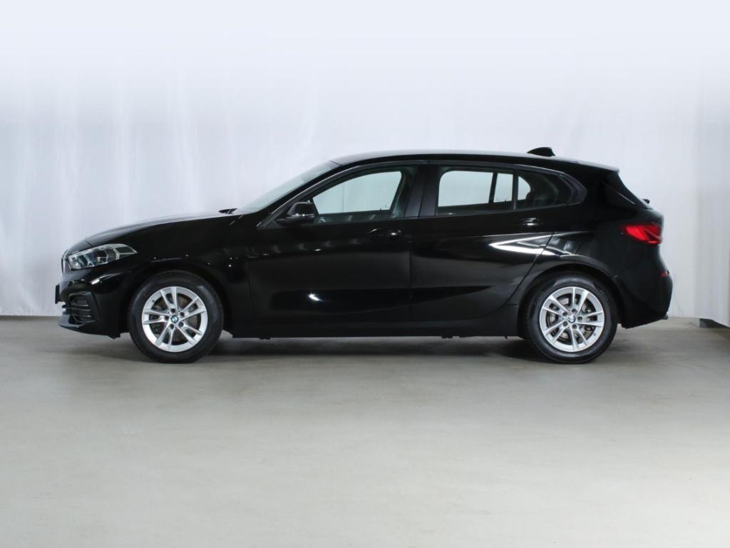 BMW 118 d Sportsitze PDC H&K LiveCockpitProfessional