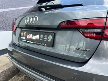 Fahrzeugabbildung Audi A4 Avant45TDI quattro SLine Virtuell Leder Sport