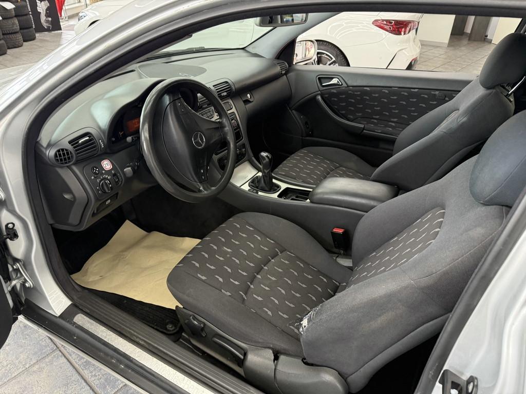 Mercedes-Benz CLC 220 CDI DPF Sportcoupe, Klima, Sitzh., AHK