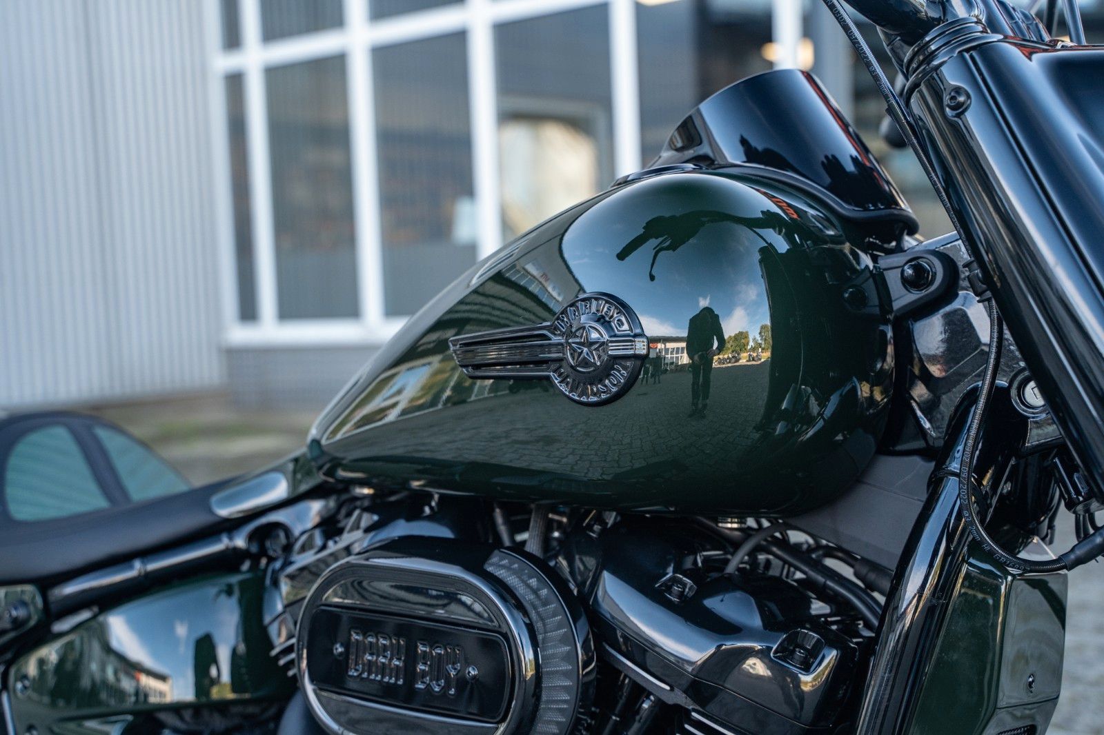 Fahrzeugabbildung Harley-Davidson GREEN DARK FAT BOY FLFBS 114 MY24 -JEKILL&HYDE-