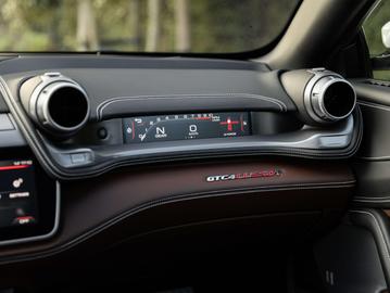 2021 Ferrari GTC4LUSSO — миниатюра 50