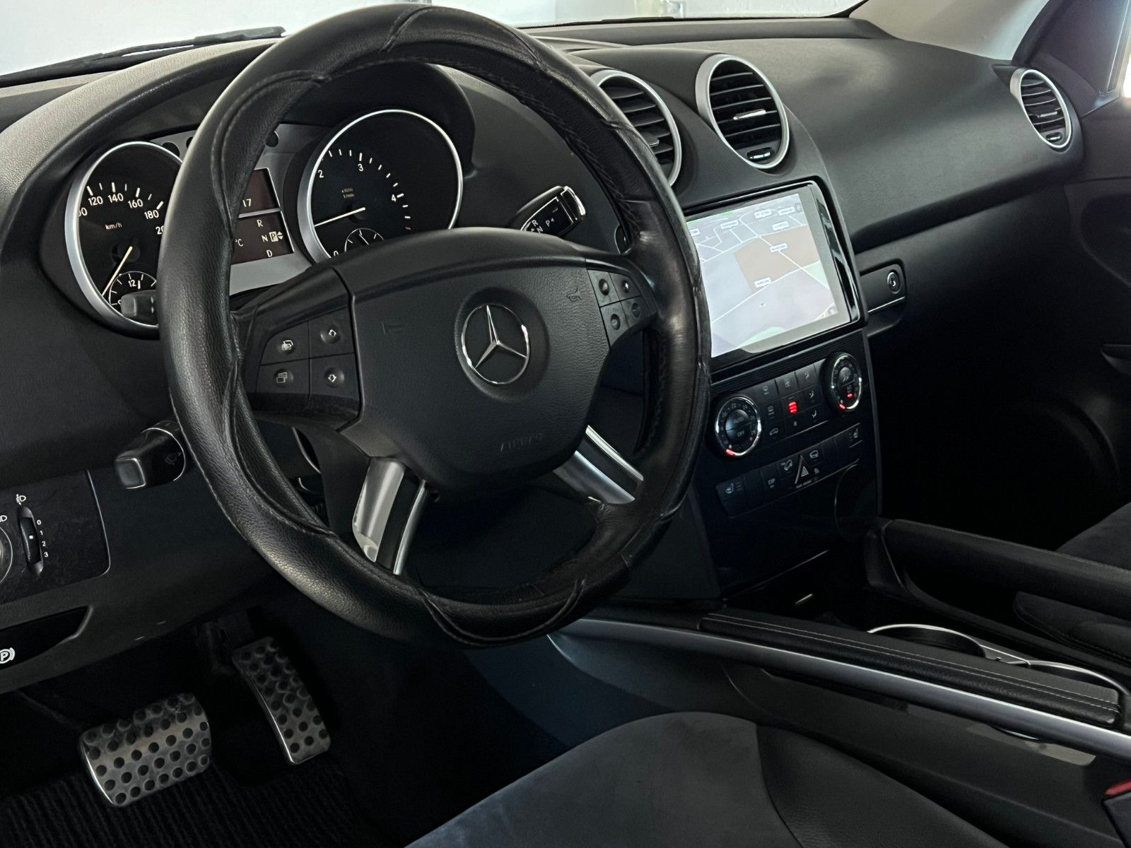 Fahrzeugabbildung Mercedes-Benz ML 280 CDI SPORT
