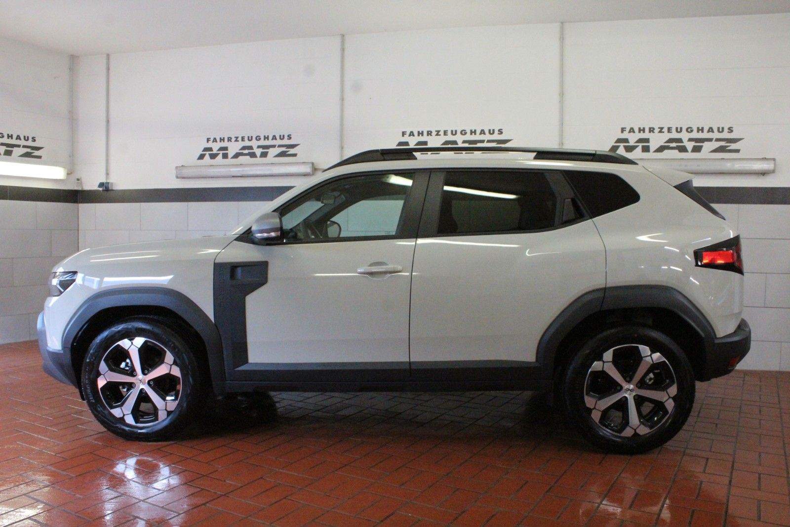 Fahrzeugabbildung Dacia Duster mild Hybrid 140 Journey *Winter-Plus-Pak*