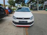Volkswagen Polo V R Line B-Xenon Navi Tempomt, TÜV neu - gebrauchte Kleinwagen in Potsdam
