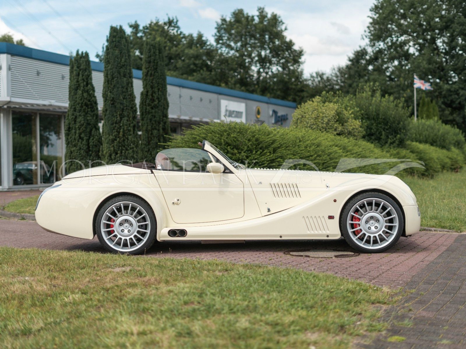 Fahrzeugabbildung Morgan Aero 8