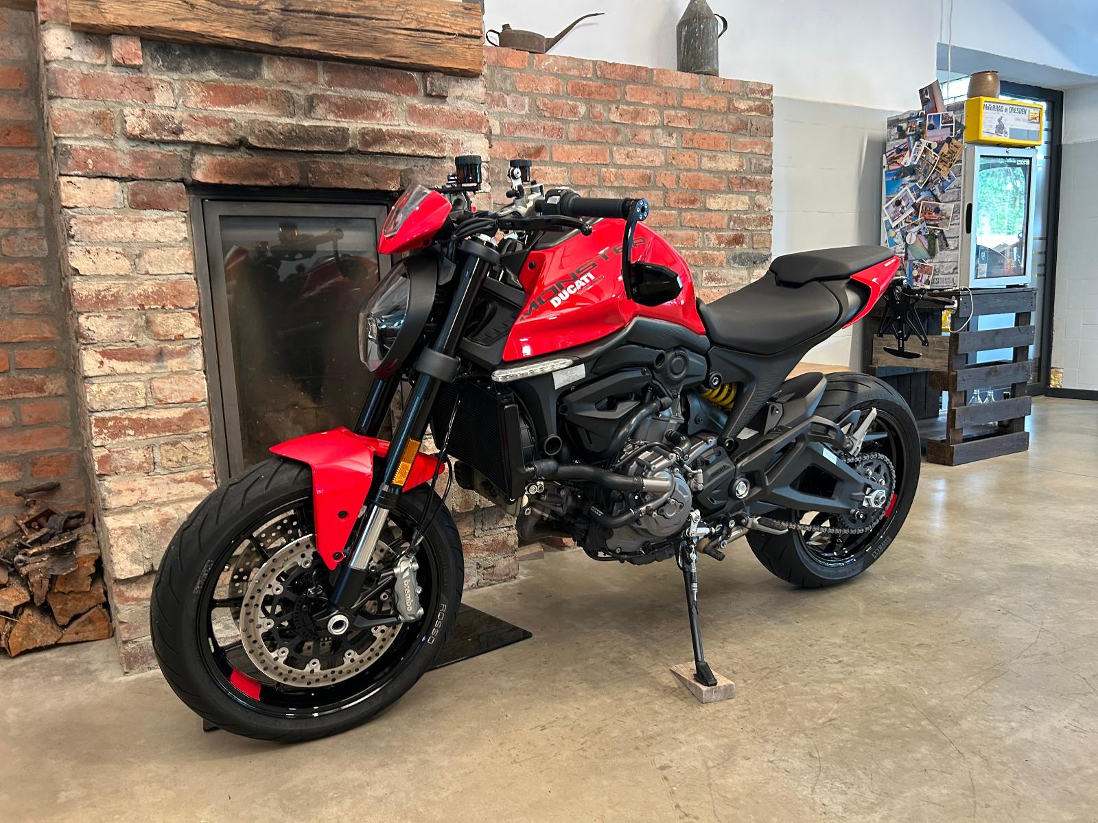 Ducati Monster 950 'Plus'  D35 aus erster Hand