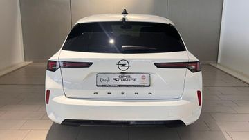 Fotografie 6 des Opel Astra Sports Tourer 1.2 Turbo AT Ultimate