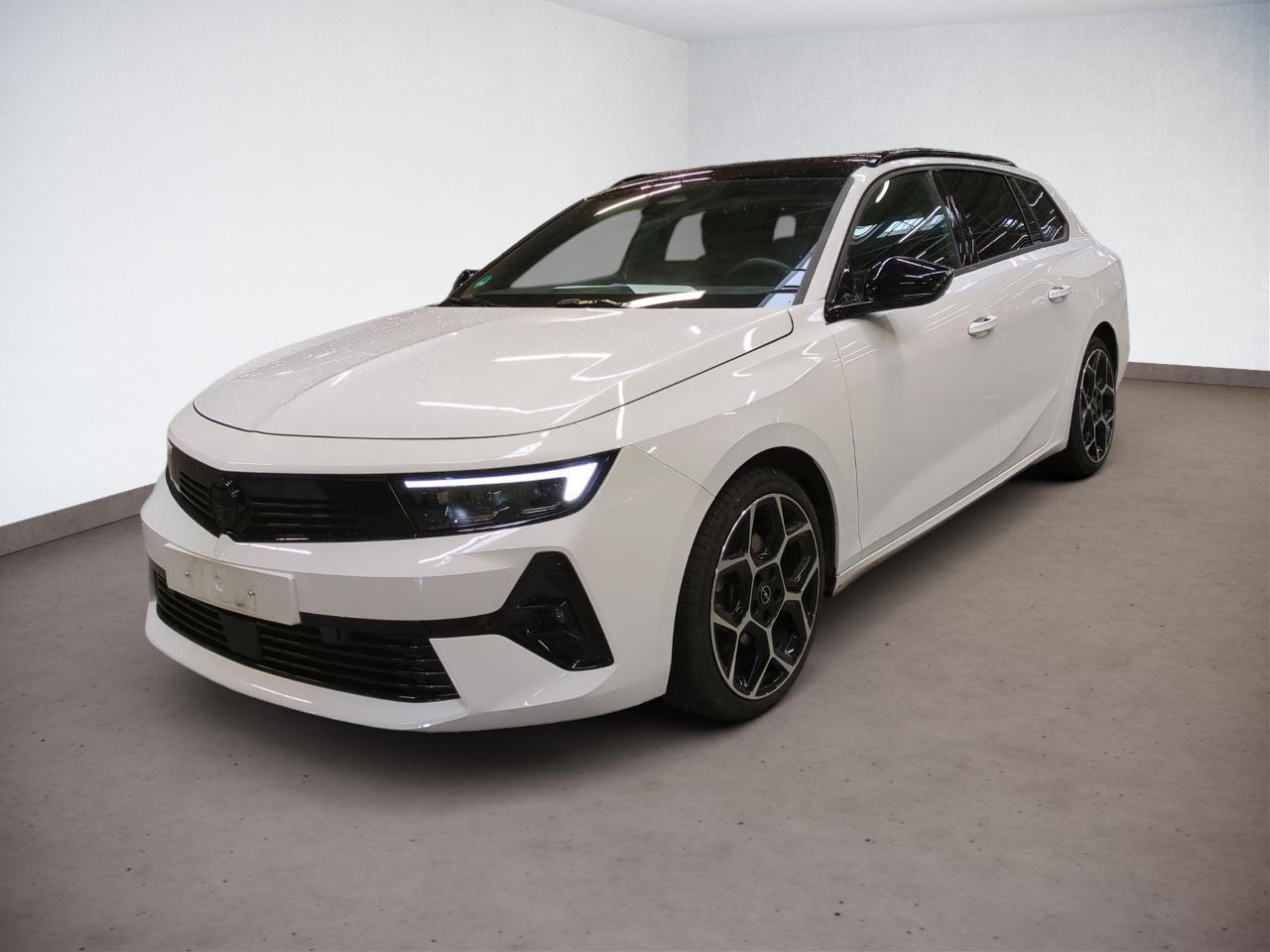 Opel Astra L ST Ultimate - Matrix LED/HuD/Pano/ACC