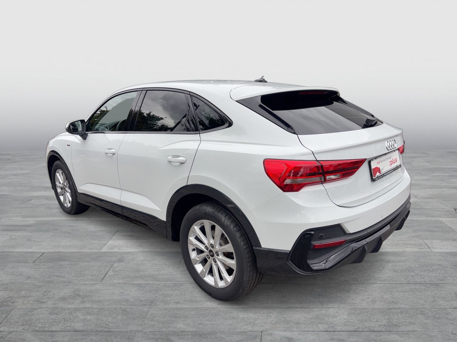 Audi Q3 Sportback 35TFSI S line Black ACC AHK Navi foto 3
