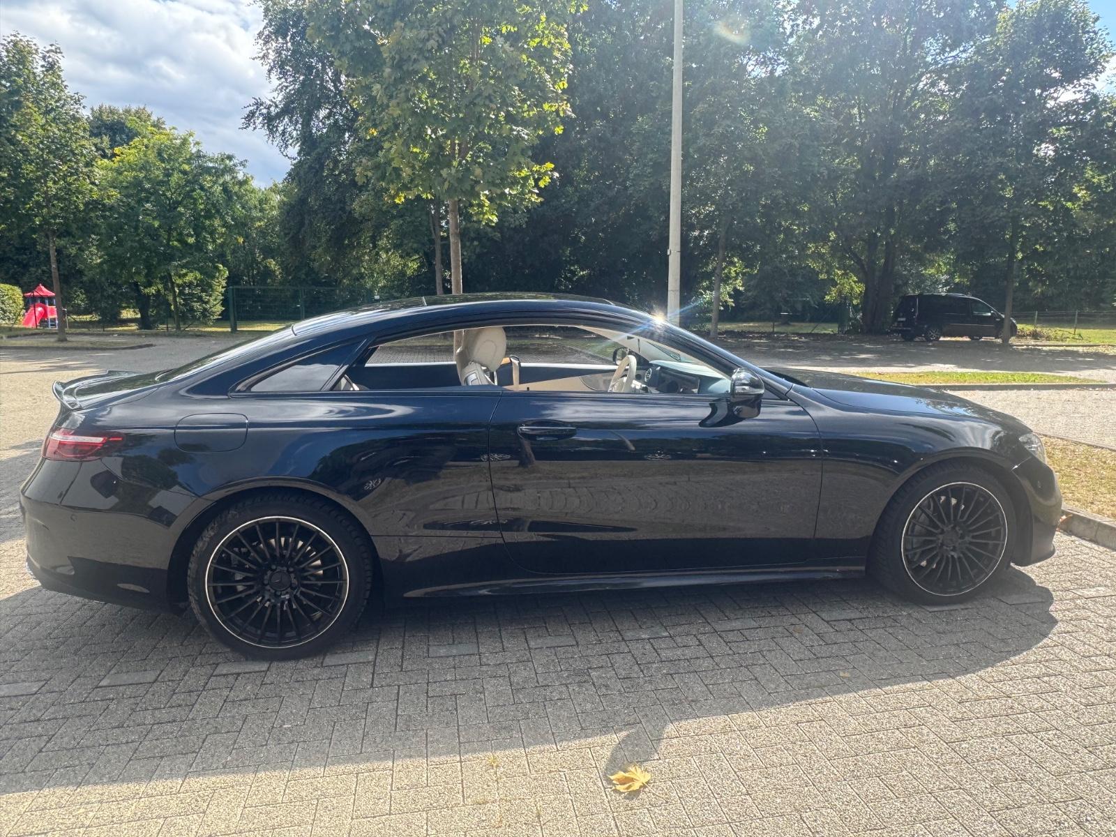 Mercedes-Benz E 220 d Autom. -