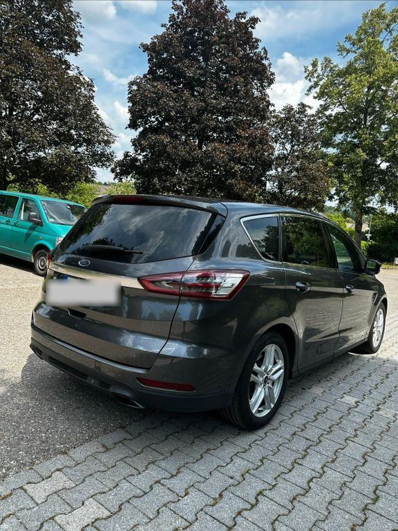 Image of Ford S-Max