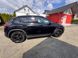 Mercedes-Benz GLA 200 GLA -Klasse GLA 200 d 4Matic - Mercedes-Benz GLA 200 mit Diesel-Antrieb: Geländewagen, mit Klimaautomatik