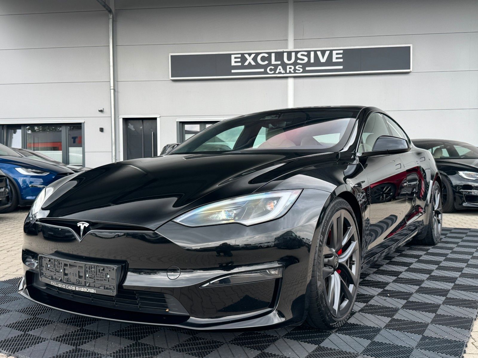 Tesla MODEL S PLAID | MATRIX LED|FULL SELF DRIVE 4 AI imagem 3