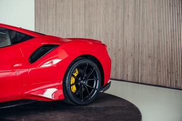 2020 Ferrari 488 PISTA 缩略图 13