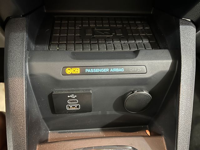 Ford Tourneo Courier Titanium WipaAHK