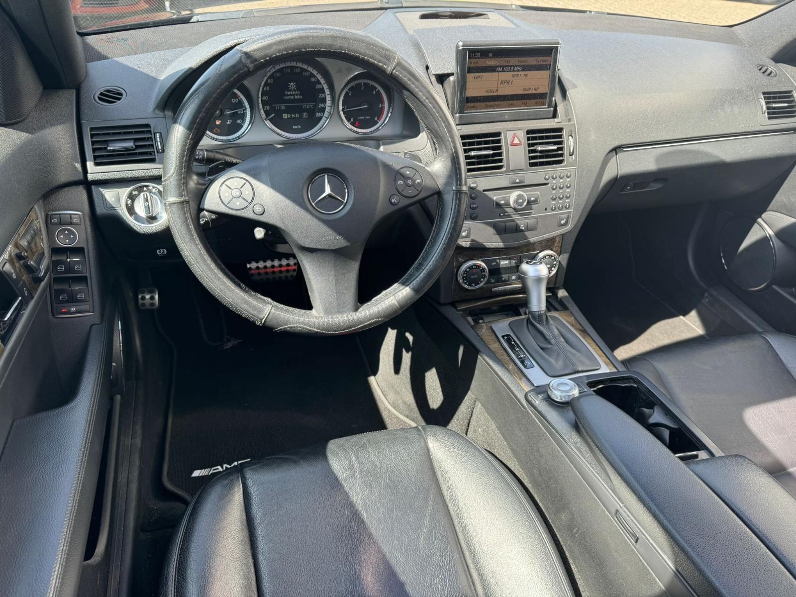 Mercedes-Benz C250 2010 — photo 10