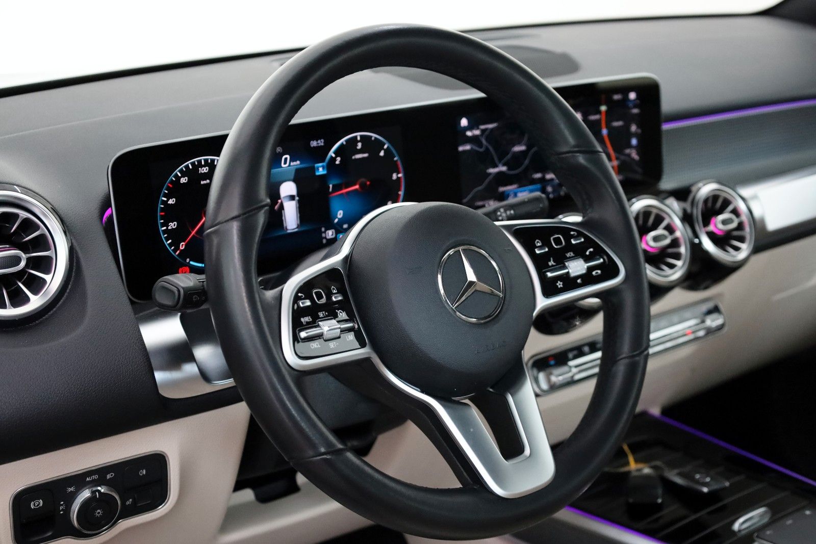 Fahrzeugabbildung Mercedes-Benz GLB 200 d Progressive,Leder,Navi,LED,SH,Kamera