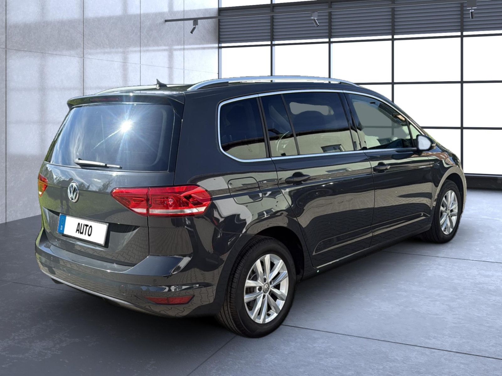 Fahrzeugabbildung Volkswagen Touran Highline BMT/Start-Stop/ Unfallfrei