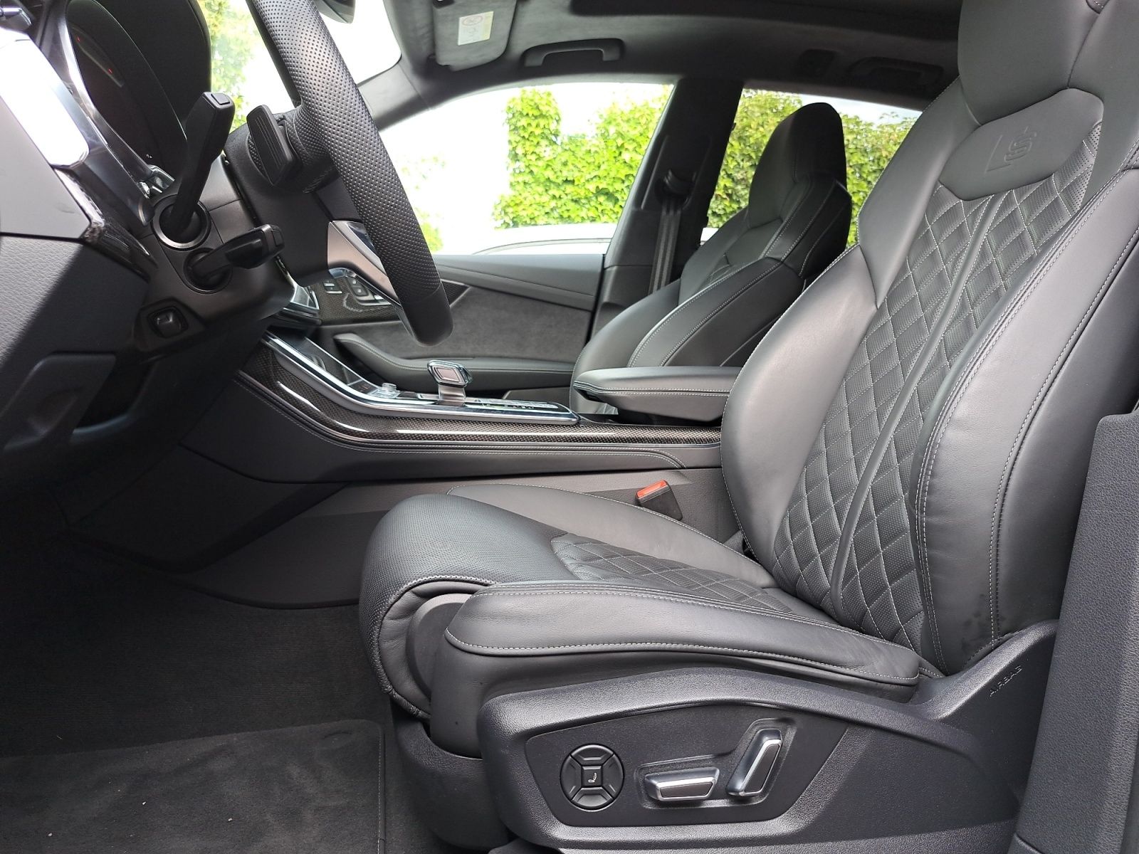 Audi SQ8 - Bild 17