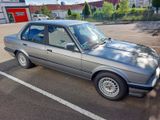 BMW 318 - BMW 318 aus 1988